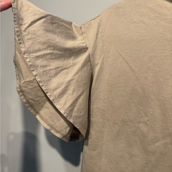 Uniqlo 100% Cotton Flare Sleeve Tshirt - Picture 3 of 4